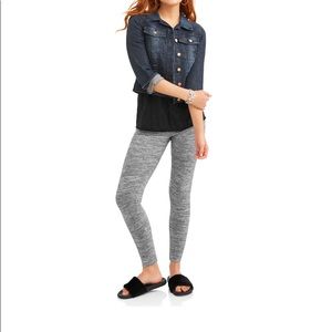 🆕Time and Tru leggings mid rise fitted Stretch